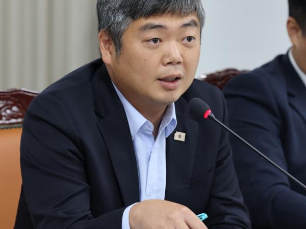 2025년 제2회 추가경정예산안 심사 첨부이미지 : 25년07월28일 2025년 제2회 추가경정예산안 심사 - 036.jpg