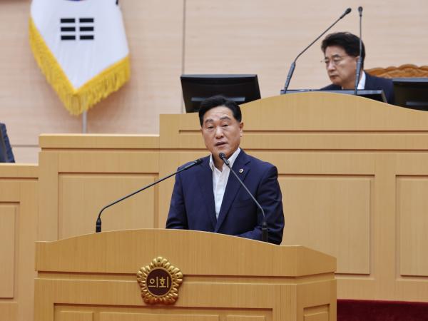 제392회 임시회 제5차 본회의 첨부이미지 : 25년07월28일 제392회 임시회 제5차 본회의 - 047.jpg