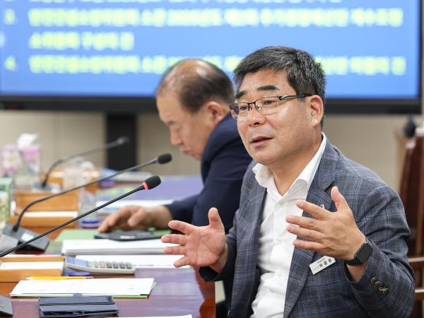 제392회 임시회 안전건설소방위원회 추경예산안 심사 첨부이미지 : 25년07월28일 제392회 임시회 안전건설소방위원회 추경예산안 심사 (30).jpg
