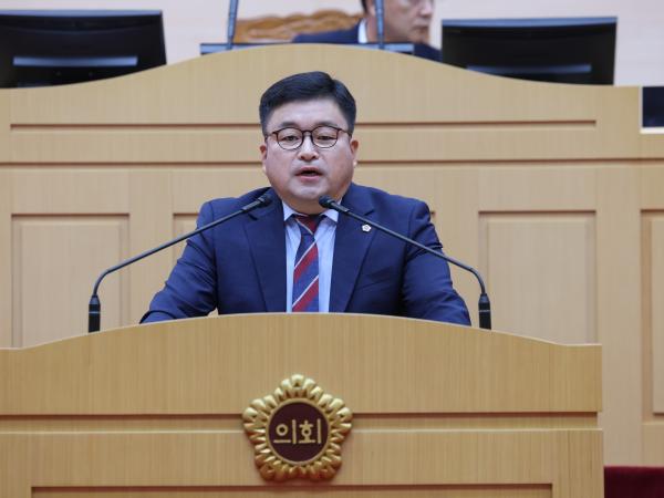 제392회 임시회 제5차 본회의 첨부이미지 : 25년07월28일 제392회 임시회 제5차 본회의 - 040.jpg