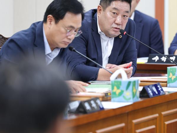 제392회 임시회 안전건설소방위원회 추경예산안 심사 첨부이미지 : 25년07월28일 제392회 임시회 안전건설소방위원회 추경예산안 심사 (34).jpg