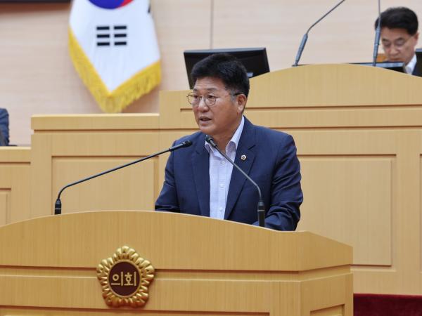 제392회 임시회 제5차 본회의 첨부이미지 : 25년07월28일 제392회 임시회 제5차 본회의 - 046.jpg