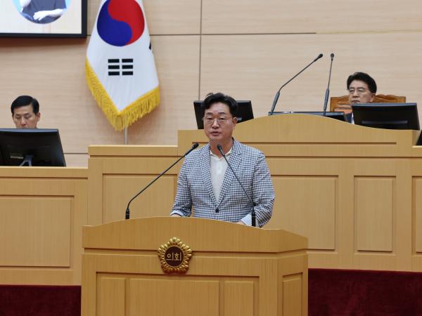 제392회 임시회 제5차 본회의 첨부이미지 : 25년07월28일 제392회 임시회 제5차 본회의 - 047.jpg