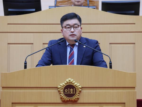 제392회 임시회 제5차 본회의 첨부이미지 : 25년07월28일 제392회 임시회 제5차 본회의 - 041.jpg