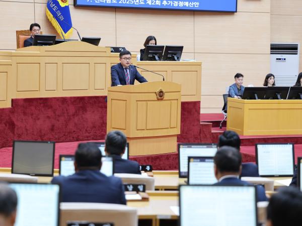 제392회 임시회 제5차 본회의 첨부이미지 : 25년07월28일 제392회 임시회 제5차 본회의 - 011.jpg