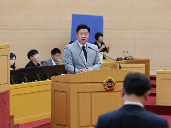 제392회 임시회 제4차 본회의 도정 및 교육행정 질문 첨부이미지 : 25년07월22일 제392회 임시회 제4차 본회의 도정 및 교육행정 질문 - 133.jpg