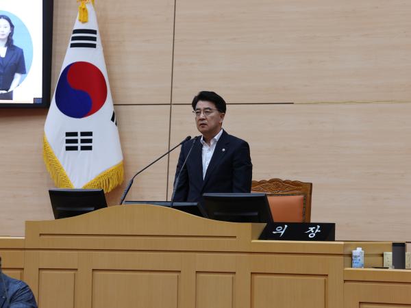 제392회 임시회 제4차 본회의 도정 및 교육행정 질문