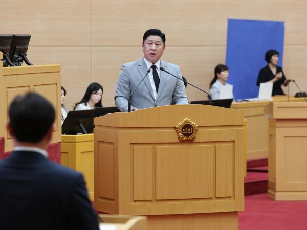제392회 임시회 제4차 본회의 도정 및 교육행정 질문 첨부이미지 : 25년07월22일 제392회 임시회 제4차 본회의 도정 및 교육행정 질문 - 132.jpg