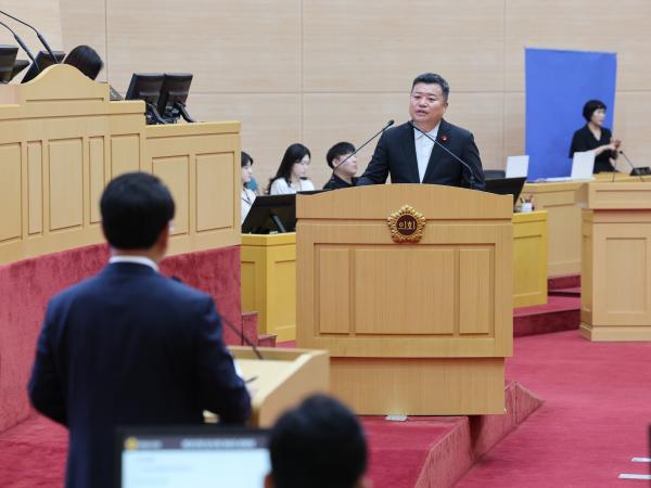 제392회 임시회 제4차 본회의 도정 및 교육행정 질문 첨부이미지 : 25년07월22일 제392회 임시회 제4차 본회의 도정 및 교육행정 질문 - 051.jpg