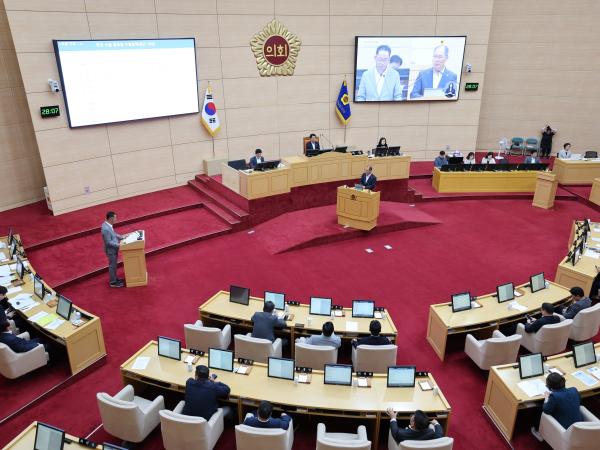 제392회 임시회 제4차 본회의 도정 및 교육행정 질문 첨부이미지 : 25년07월22일 제392회 임시회 제4차 본회의 도정 및 교육행정 질문 - 004.jpg