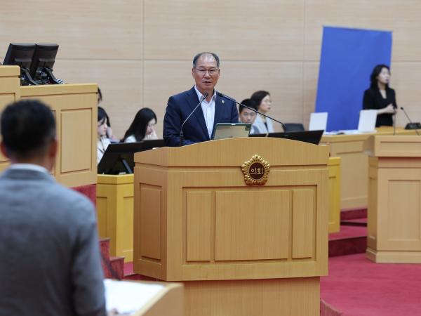 제392회 임시회 제4차 본회의 도정 및 교육행정 질문 첨부이미지 : 25년07월22일 제392회 임시회 제4차 본회의 도정 및 교육행정 질문 - 075.jpg