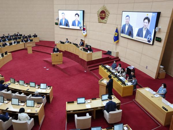 제392회 임시회 제4차 본회의 도정 및 교육행정 질문 첨부이미지 : 25년07월22일 제392회 임시회 제4차 본회의 도정 및 교육행정 질문 - 010.jpg