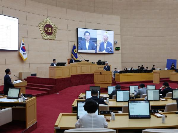 제392회 임시회 제4차 본회의 도정 및 교육행정 질문 첨부이미지 : 25년07월22일 제392회 임시회 제4차 본회의 도정 및 교육행정 질문 - 097.jpg