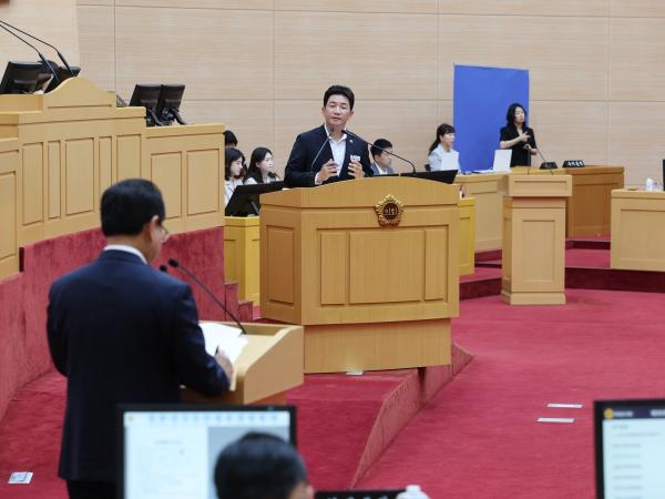 제392회 임시회 제4차 본회의 도정 및 교육행정 질문 첨부이미지 : 25년07월22일 제392회 임시회 제4차 본회의 도정 및 교육행정 질문 - 094.jpg