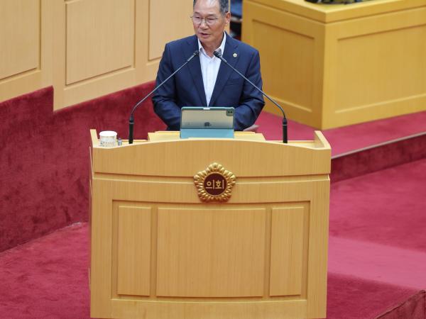 제392회 임시회 제4차 본회의 도정 및 교육행정 질문 첨부이미지 : 25년07월22일 제392회 임시회 제4차 본회의 도정 및 교육행정 질문 - 001.jpg