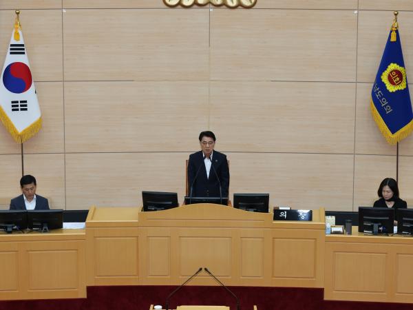 제392회 임시회 제4차 본회의 도정 및 교육행정 질문 첨부이미지 : 25년07월22일 제392회 임시회 제4차 본회의 도정 및 교육행정 질문 - 032.jpg