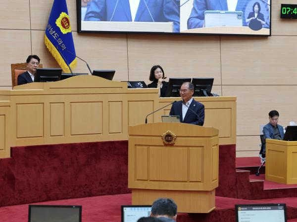 제392회 임시회 제4차 본회의 도정 및 교육행정 질문 첨부이미지 : 25년07월22일 제392회 임시회 제4차 본회의 도정 및 교육행정 질문 - 087.jpg