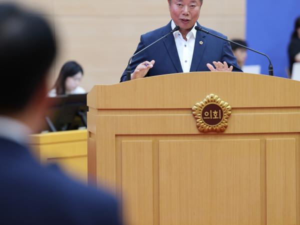 제392회 임시회 제4차 본회의 도정 및 교육행정 질문