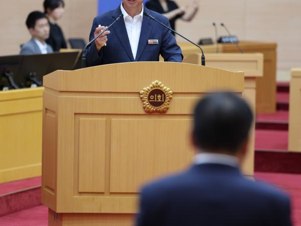 제392회 임시회 제4차 본회의 도정 및 교육행정 질문