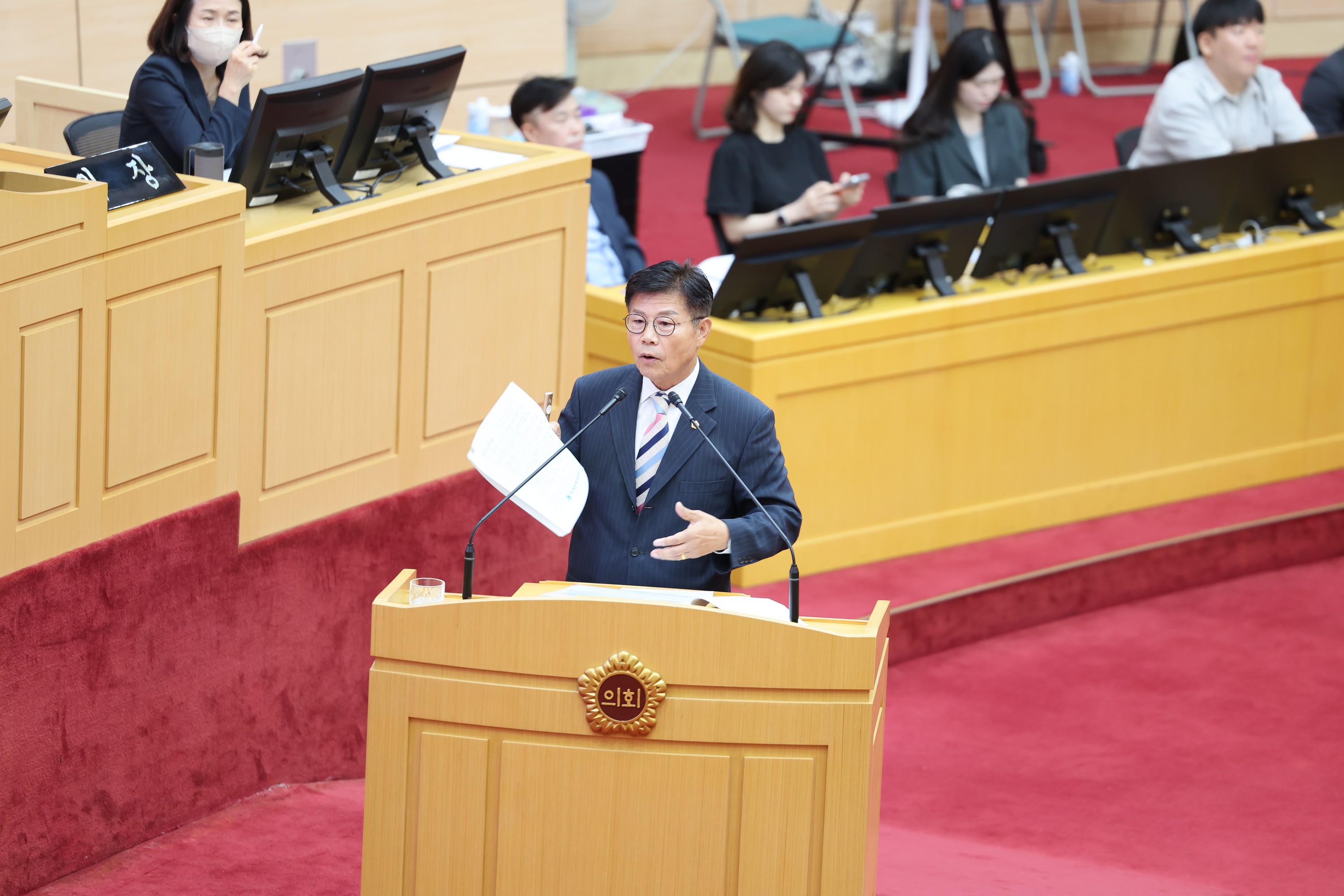 제392회 임시회 제3차 본회의 도정 및 교육행정 질문 첨부이미지 : 25년07월21일 제392회 임시회 제3차 본회의 도정 및 교육행정 질문 - 037.jpg