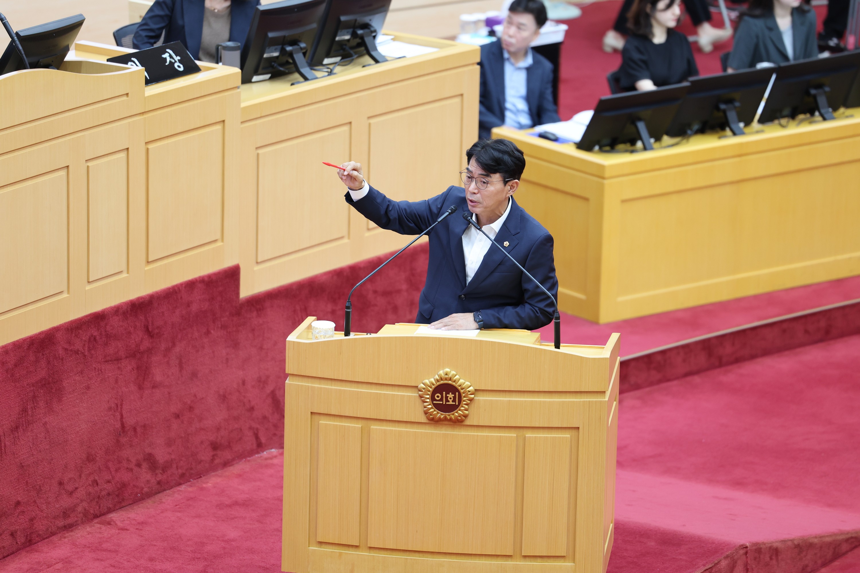 제392회 임시회 제3차 본회의 도정 및 교육행정 질문 첨부이미지 : 25년07월21일 제392회 임시회 제3차 본회의 도정 및 교육행정 질문 - 019.jpg