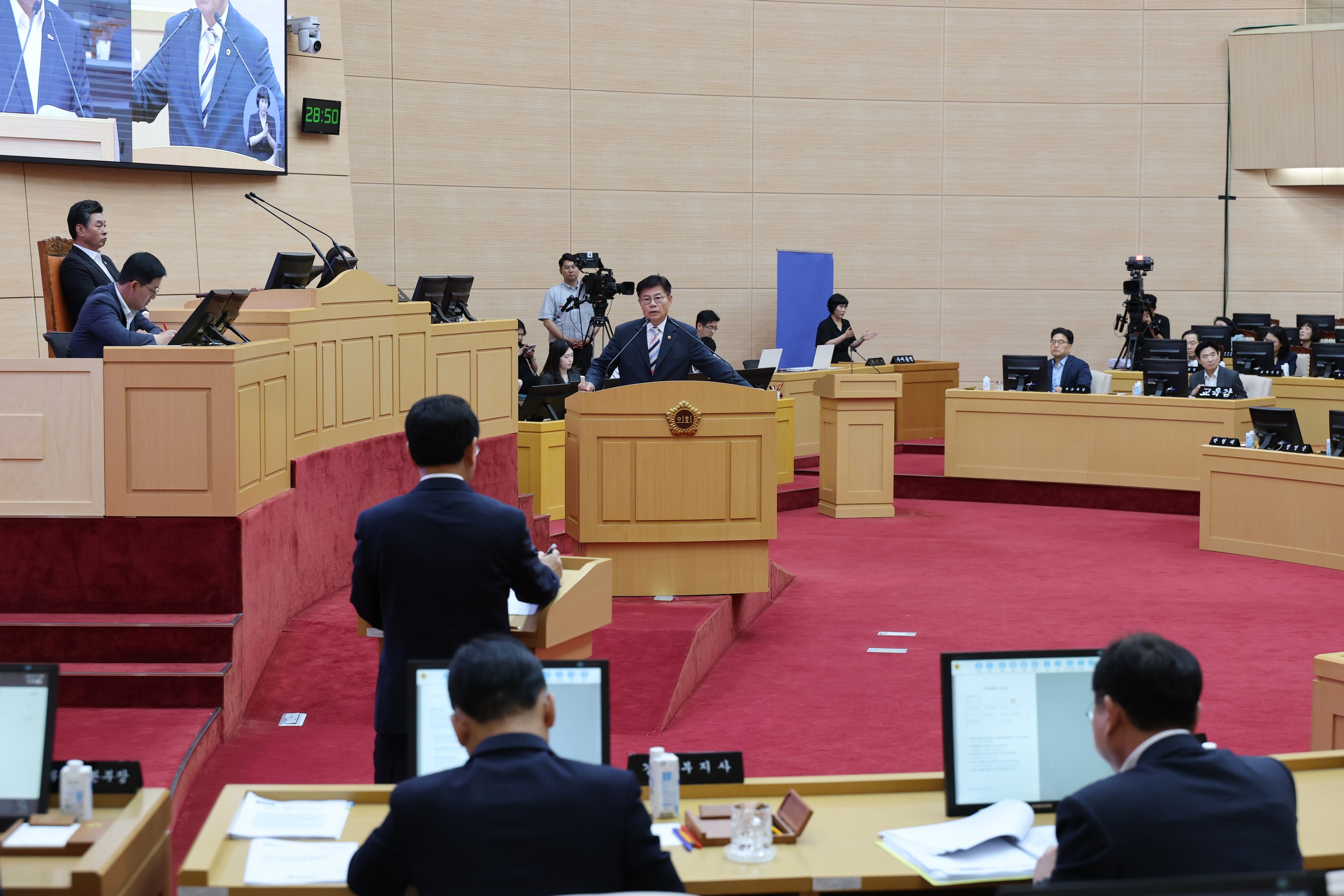 제392회 임시회 제3차 본회의 도정 및 교육행정 질문 첨부이미지 : 25년07월21일 제392회 임시회 제3차 본회의 도정 및 교육행정 질문 - 127.jpg