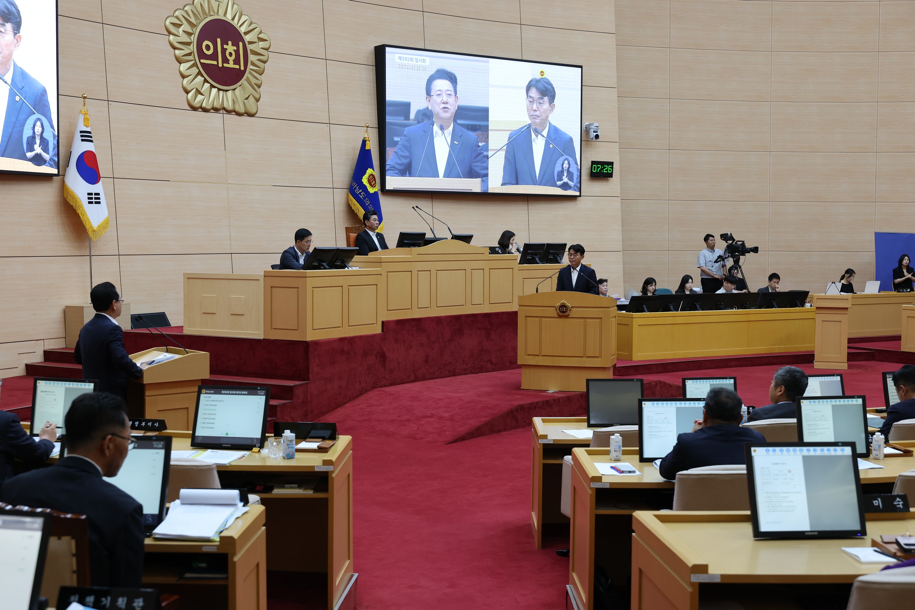 제392회 임시회 제3차 본회의 도정 및 교육행정 질문 첨부이미지 : 25년07월21일 제392회 임시회 제3차 본회의 도정 및 교육행정 질문 - 096.jpg