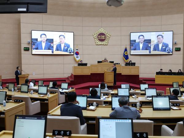 제392회 임시회 제3차 본회의 도정 및 교육행정 질문 첨부이미지 : 25년07월21일 제392회 임시회 제3차 본회의 도정 및 교육행정 질문 - 064.jpg
