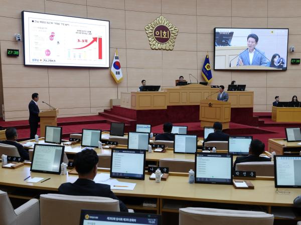 제392회 임시회 제3차 본회의 도정 및 교육행정 질문 첨부이미지 : 25년07월21일 제392회 임시회 제3차 본회의 도정 및 교육행정 질문 - 148.jpg