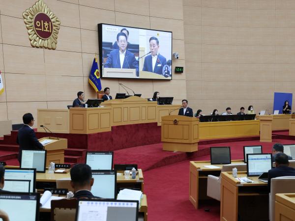 제392회 임시회 제3차 본회의 도정 및 교육행정 질문 첨부이미지 : 25년07월21일 제392회 임시회 제3차 본회의 도정 및 교육행정 질문 - 066.jpg