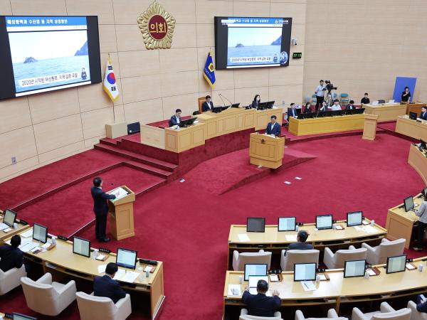 제392회 임시회 제3차 본회의 도정 및 교육행정 질문 첨부이미지 : 25년07월21일 제392회 임시회 제3차 본회의 도정 및 교육행정 질문 - 008.jpg
