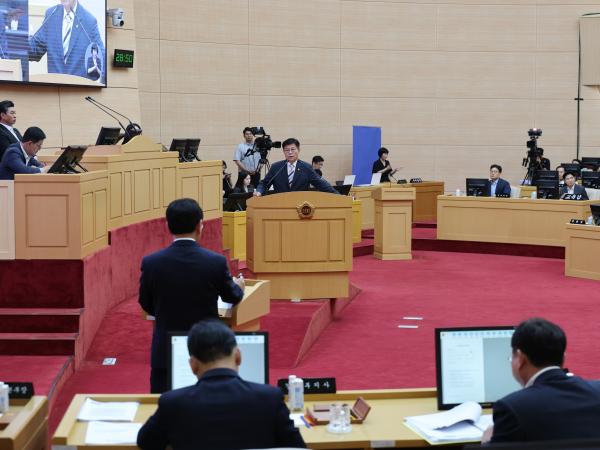 제392회 임시회 제3차 본회의 도정 및 교육행정 질문 첨부이미지 : 25년07월21일 제392회 임시회 제3차 본회의 도정 및 교육행정 질문 - 127.jpg