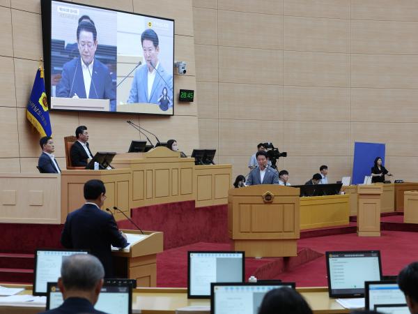제392회 임시회 제3차 본회의 도정 및 교육행정 질문 첨부이미지 : 25년07월21일 제392회 임시회 제3차 본회의 도정 및 교육행정 질문 - 145.jpg