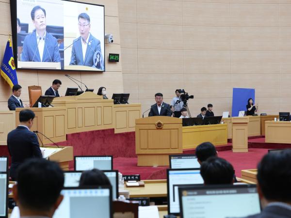 제392회 임시회 제3차 본회의 도정 및 교육행정 질문 첨부이미지 : 25년07월21일 제392회 임시회 제3차 본회의 도정 및 교육행정 질문 - 102.jpg