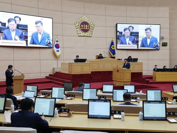 제392회 임시회 제3차 본회의 도정 및 교육행정 질문 첨부이미지 : 25년07월21일 제392회 임시회 제3차 본회의 도정 및 교육행정 질문 - 125.jpg