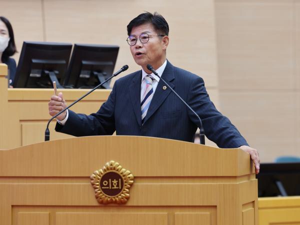 제392회 임시회 제3차 본회의 도정 및 교육행정 질문 첨부이미지 : 25년07월21일 제392회 임시회 제3차 본회의 도정 및 교육행정 질문 - 131.jpg