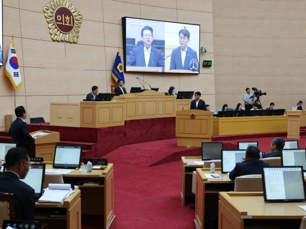 제392회 임시회 제3차 본회의 도정 및 교육행정 질문 첨부이미지 : 25년07월21일 제392회 임시회 제3차 본회의 도정 및 교육행정 질문 - 096.jpg