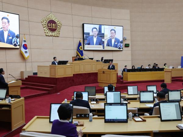 제392회 임시회 제3차 본회의 도정 및 교육행정 질문 첨부이미지 : 25년07월21일 제392회 임시회 제3차 본회의 도정 및 교육행정 질문 - 065.jpg
