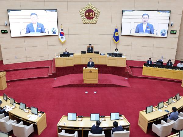 제392회 임시회 제3차 본회의 도정 및 교육행정 질문 첨부이미지 : 25년07월21일 제392회 임시회 제3차 본회의 도정 및 교육행정 질문 - 034.jpg