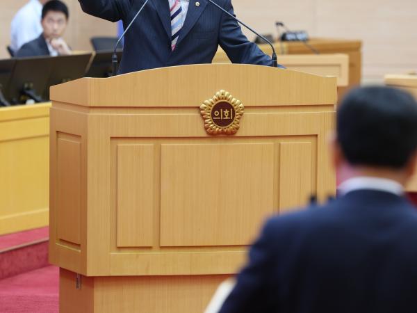 제392회 임시회 제3차 본회의 도정 및 교육행정 질문 첨부이미지 : 25년07월21일 제392회 임시회 제3차 본회의 도정 및 교육행정 질문 - 130.jpg