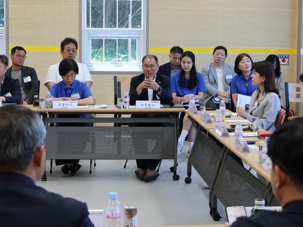 바이오산업 활성화 방안 연구회 현지활동 첨부이미지 : 25년07월29일 바이오산업 활성화 방안 연구회 현지활동 - 049.jpg