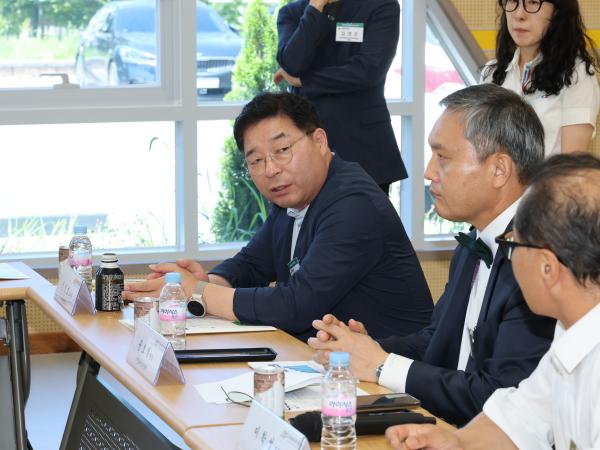바이오산업 활성화 방안 연구회 현지활동 첨부이미지 : 25년07월29일 바이오산업 활성화 방안 연구회 현지활동 - 038.jpg