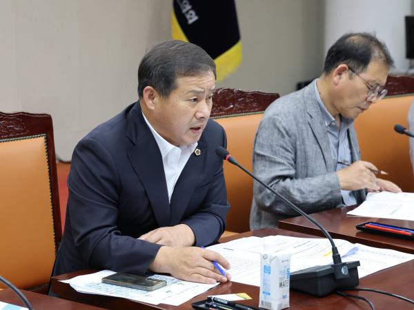 전남형 안심배송 문화 정착을 위한 조례 제정 정책 토론회 첨부이미지 : 25년07월23일 전남형 안심배송 문화 정착을 위한 조례 제정 정책 토론회 - 024.jpg