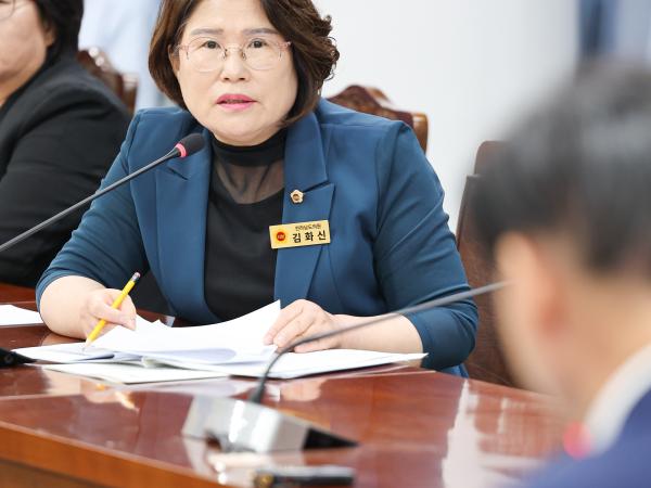 제392회 임시회 기획행정위원회 업무보고 첨부이미지 : 25년07월23일 제392회 임시회 기획행정위원회 업무보고(20).jpg
