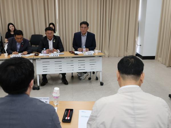 한반도 평화협력 특별위원회 현장 간담회 첨부이미지 : 25년07월23일 한반도 평화협력 특별위원회 호남권통일플러스센터 현장 간담회 - 042.jpg