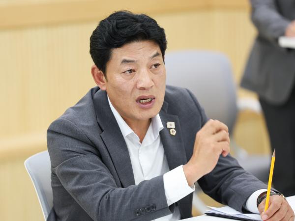 생활수영교육 내실화를 위한 정책 간담회 첨부이미지 : 25년07월23일 생활수영교육 내실화를 위한 정책 간담회 (17).jpg