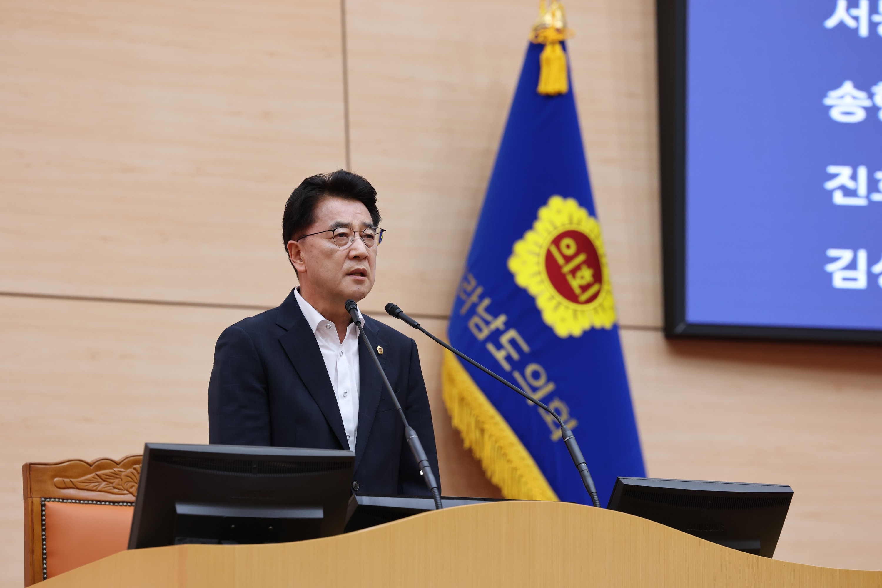 제392회 임시회 제2차 본회의 도정 및 교육행정 질문 첨부이미지 : 25년07월18일 제392회 임시회 제2차 본회의 도정 및 교육행정 질문 - 022.jpg