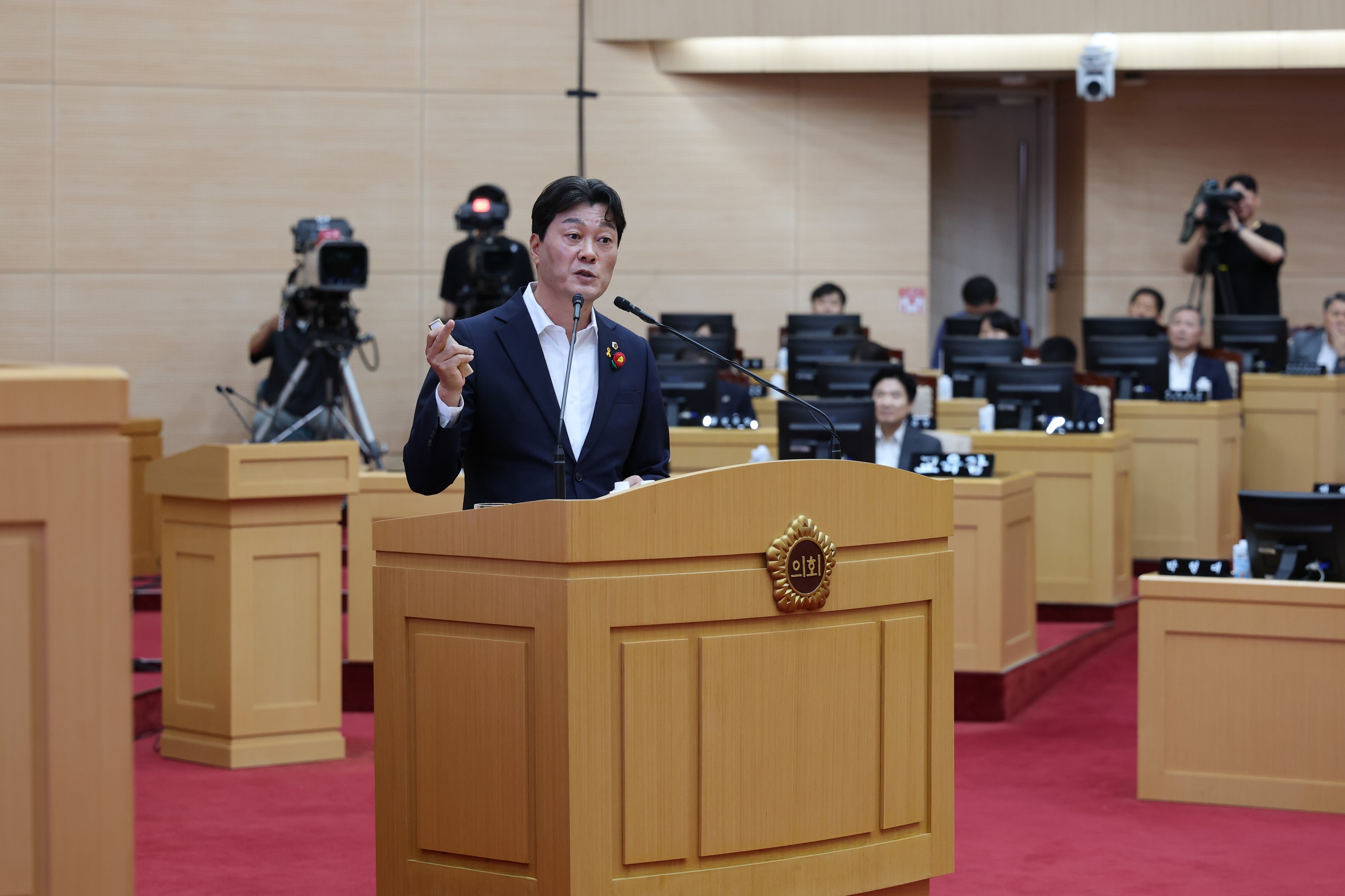 제392회 임시회 제2차 본회의 도정 및 교육행정 질문 첨부이미지 : 25년07월18일 제392회 임시회 제2차 본회의 도정 및 교육행정 질문 - 046.jpg