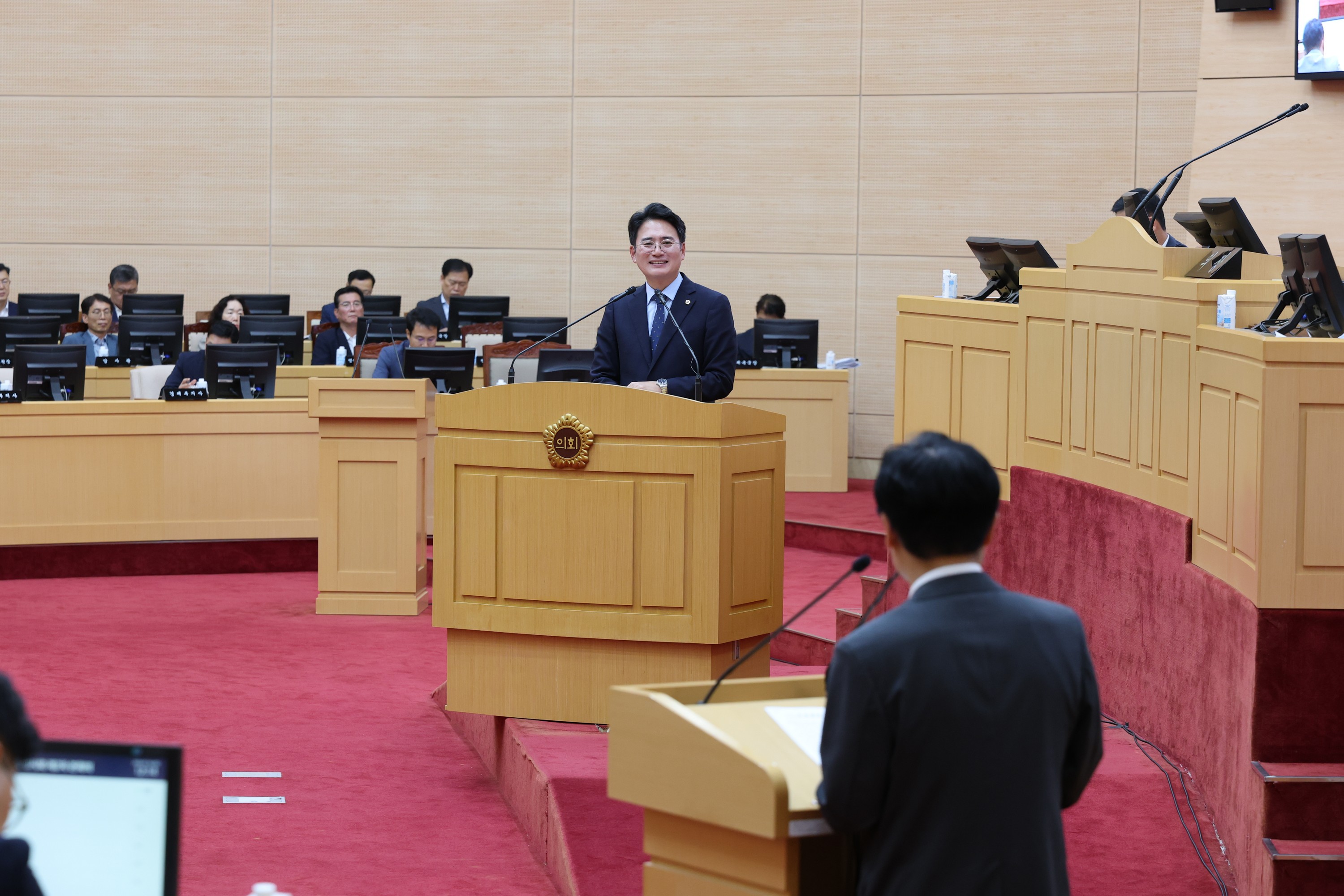 제392회 임시회 제2차 본회의 도정 및 교육행정 질문 첨부이미지 : 25년07월18일 제392회 임시회 제2차 본회의 도정 및 교육행정 질문 - 143.jpg