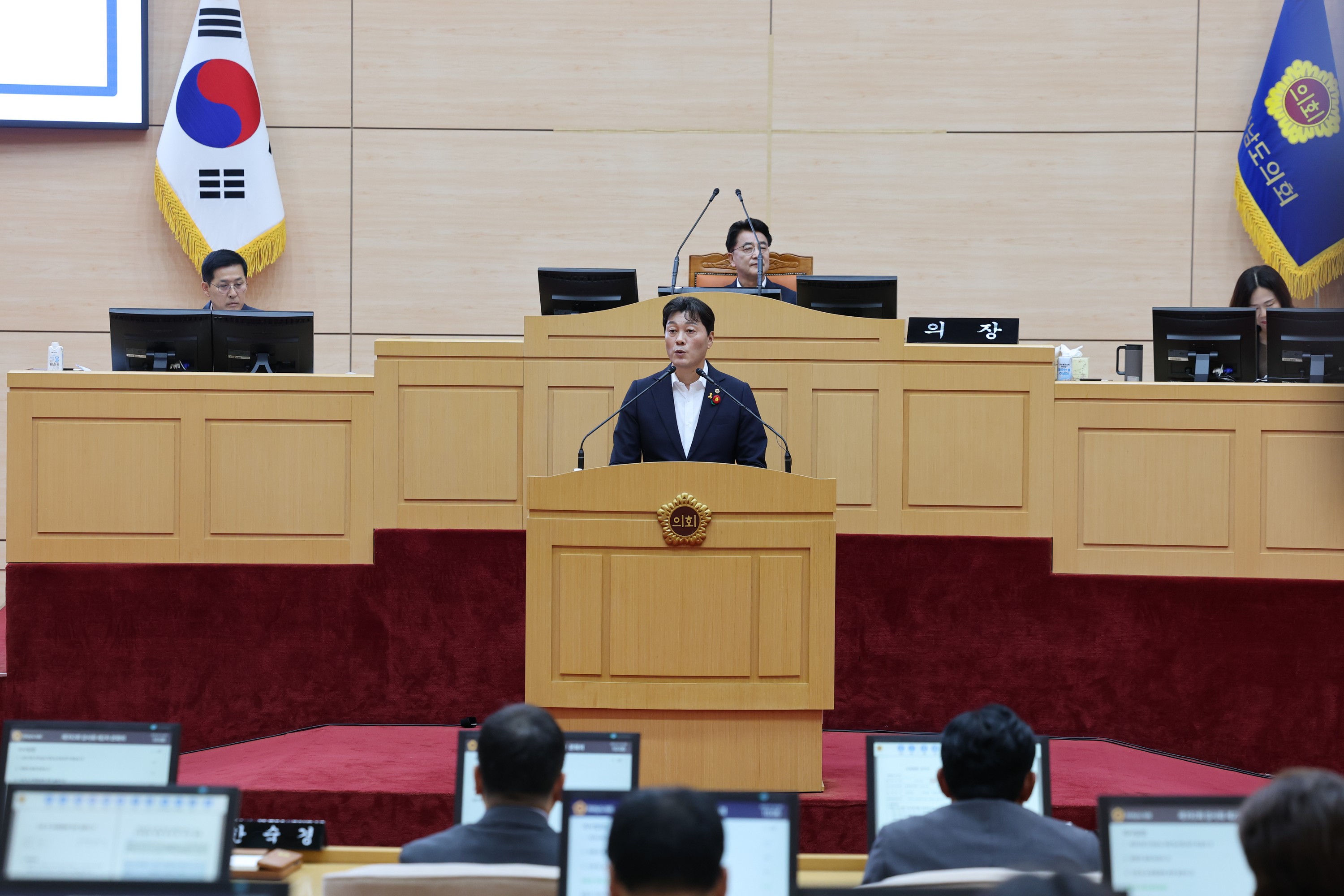 제392회 임시회 제2차 본회의 도정 및 교육행정 질문 첨부이미지 : 25년07월18일 제392회 임시회 제2차 본회의 도정 및 교육행정 질문 - 036.jpg
